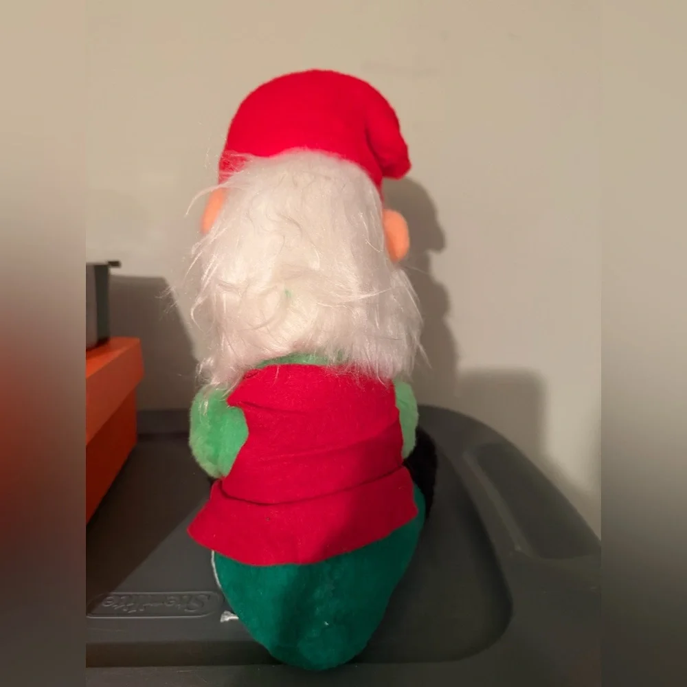 Vintage Irish Christmas Elf Shelf Sitter, Light Pole Hugger Made In Ireland NOS